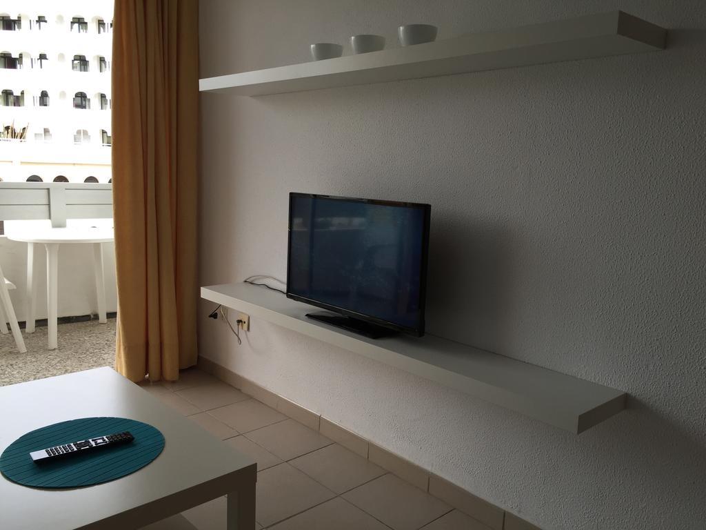 Tagoror Beach Apartments - Adults Only Плая дел Инглес Стая снимка